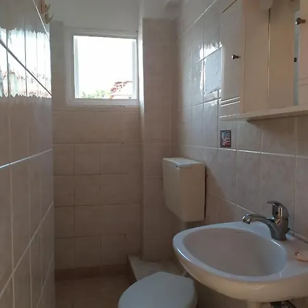 Eleni House Apartment *